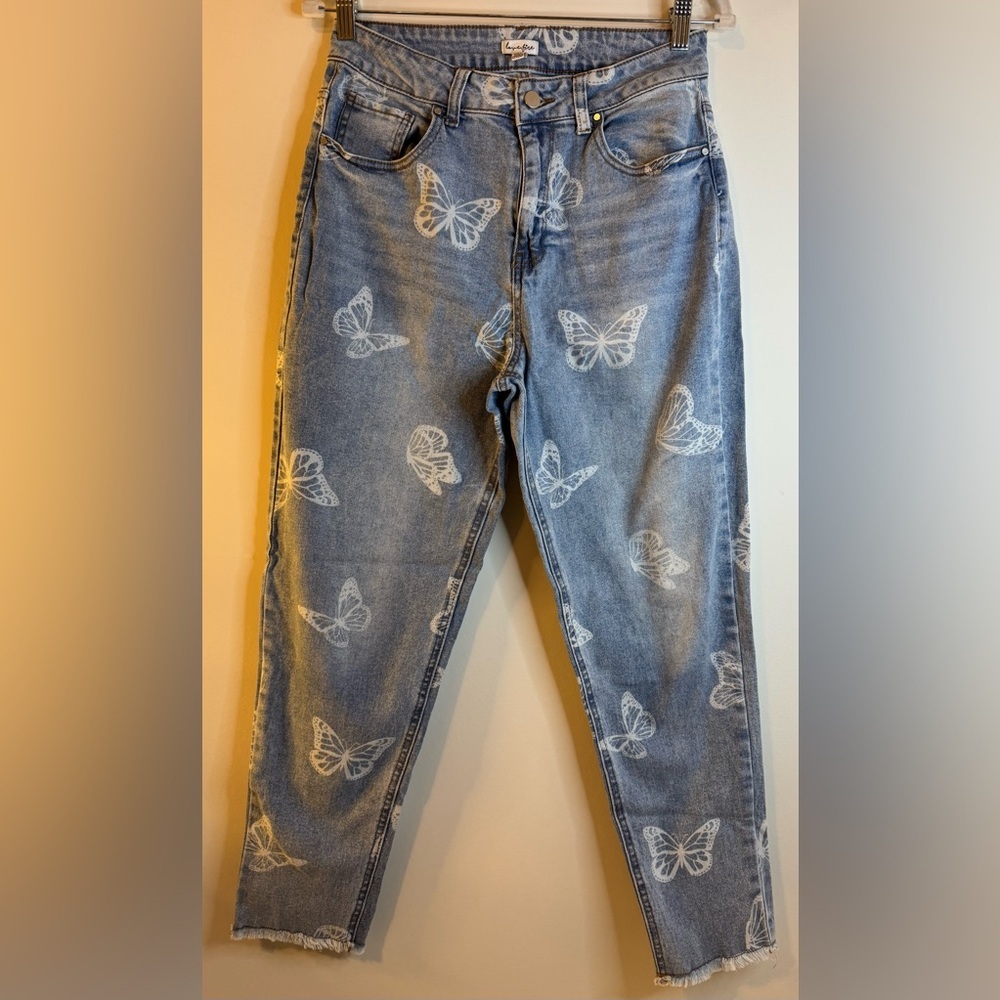 Love Fire Women’s Butterfly Print High Rise Raw Hem Straight Jeans Size 9